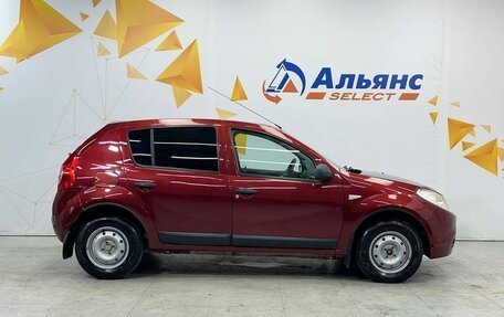 Renault Sandero I, 2011 год, 490 000 рублей, 2 фотография