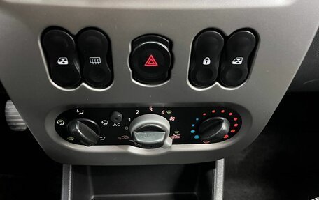 Renault Sandero I, 2011 год, 490 000 рублей, 15 фотография