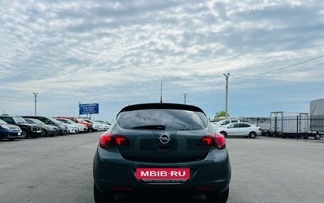 Opel Astra J, 2011 год, 699 999 рублей, 5 фотография