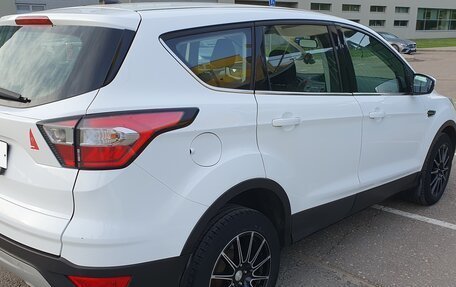 Ford Kuga III, 2017 год, 1 640 000 рублей, 6 фотография