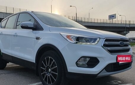 Ford Kuga III, 2017 год, 1 640 000 рублей, 3 фотография