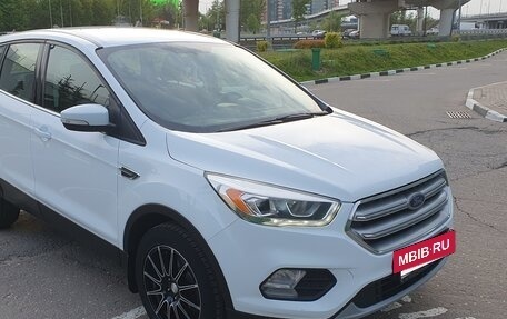 Ford Kuga III, 2017 год, 1 640 000 рублей, 4 фотография