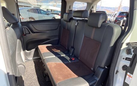 Toyota Sienta II, 2022 год, 1 220 000 рублей, 34 фотография