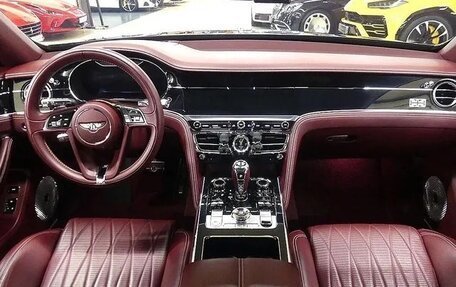 Bentley Flying Spur, 2021 год, 21 250 000 рублей, 9 фотография