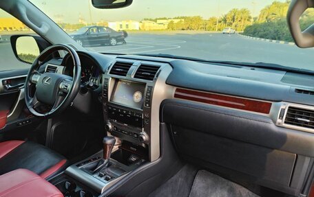 Lexus GX II, 2019 год, 4 840 000 рублей, 8 фотография