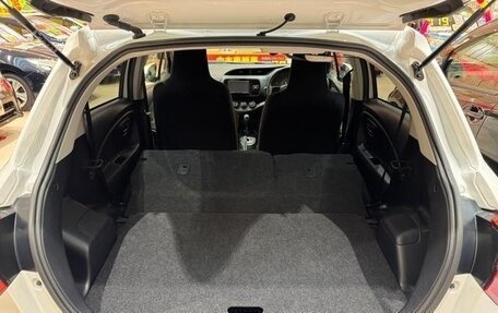 Toyota Vitz, 2020 год, 1 250 000 рублей, 5 фотография