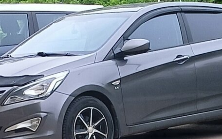Hyundai Solaris II рестайлинг, 2014 год, 1 050 000 рублей, 1 фотография