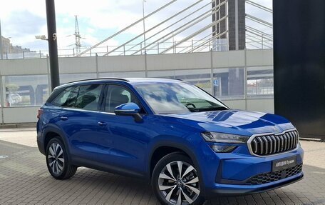 Skoda Kodiaq, 2025 год, 5 600 000 рублей, 2 фотография