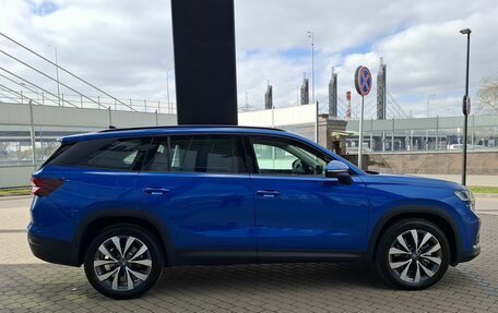 Skoda Kodiaq, 2025 год, 5 600 000 рублей, 4 фотография