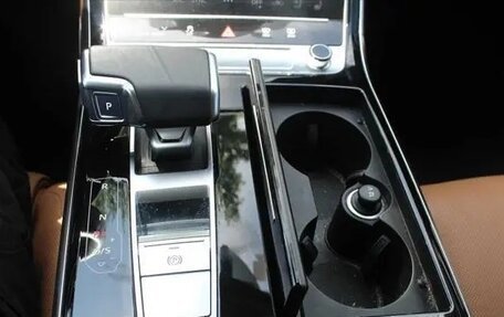 Audi A8, 2021 год, 6 119 707 рублей, 18 фотография