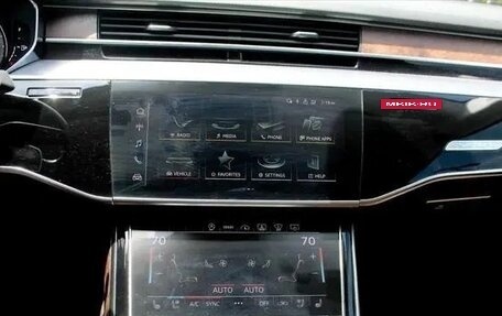 Audi A8, 2021 год, 6 119 707 рублей, 17 фотография