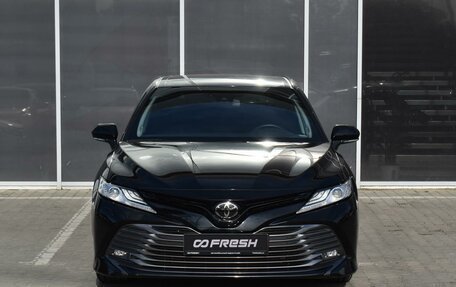 Toyota Camry, 2019 год, 3 380 000 рублей, 3 фотография
