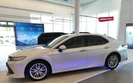 Toyota Camry, 2020 год, 3 445 000 рублей, 8 фотография