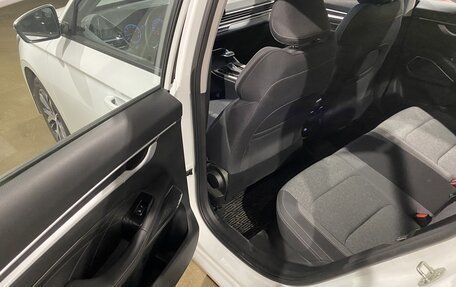Geely Emgrand, 2023 год, 1 533 060 рублей, 9 фотография