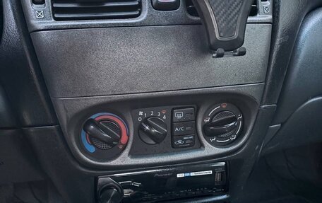 Nissan Almera, 2005 год, 250 000 рублей, 19 фотография