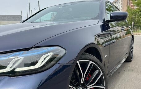 BMW 5 серия, 2022 год, 8 350 000 рублей, 2 фотография
