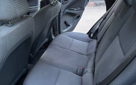 Nissan Almera, 2005 год, 250 000 рублей, 25 фотография