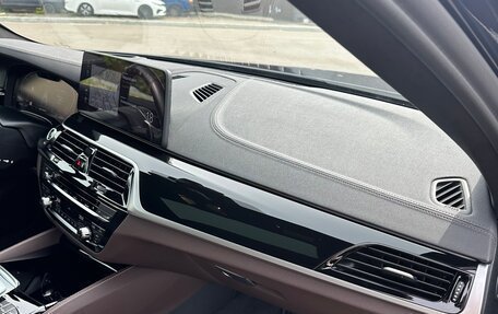 BMW 5 серия, 2022 год, 8 350 000 рублей, 34 фотография