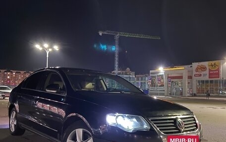 Volkswagen Passat B6, 2005 год, 650 000 рублей, 14 фотография