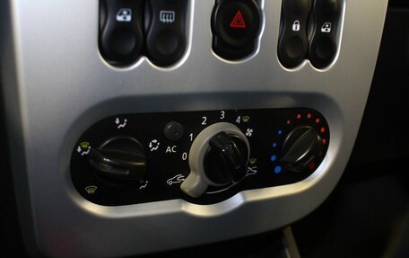 Renault Sandero I, 2011 год, 627 000 рублей, 13 фотография