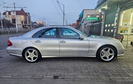 Mercedes-Benz E-Класс, 2002 год, 600 000 рублей, 2 фотография