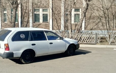 Toyota Corolla, 2001 год, 349 000 рублей, 2 фотография