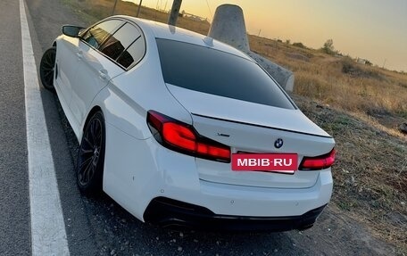 BMW 5 серия, 2021 год, 4 590 000 рублей, 2 фотография