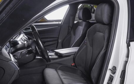 BMW 5 серия, 2021 год, 4 590 000 рублей, 17 фотография