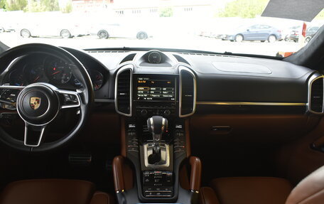 Porsche Cayenne III, 2016 год, 4 399 000 рублей, 14 фотография