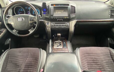 Toyota Land Cruiser 200, 2008 год, 2 500 000 рублей, 12 фотография