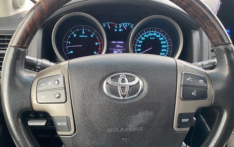 Toyota Land Cruiser 200, 2008 год, 2 500 000 рублей, 17 фотография
