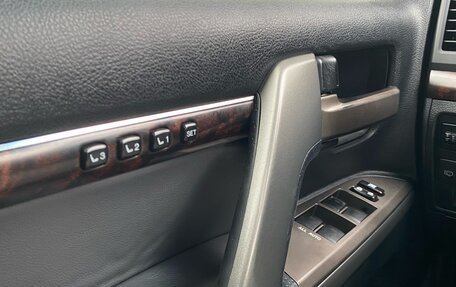 Toyota Land Cruiser 200, 2008 год, 2 500 000 рублей, 13 фотография