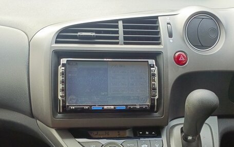 Honda Stream II, 2008 год, 1 100 000 рублей, 2 фотография