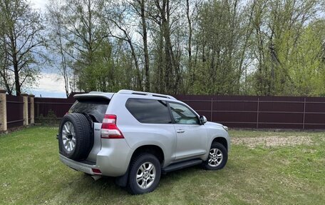 Toyota Land Cruiser Prado 150 рестайлинг 2, 2016 год, 3 900 000 рублей, 6 фотография