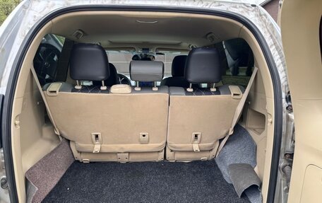 Toyota Land Cruiser Prado 150 рестайлинг 2, 2016 год, 3 900 000 рублей, 10 фотография