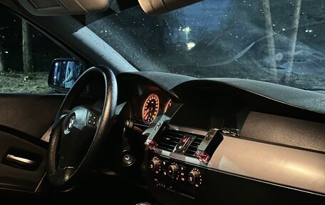 BMW 5 серия, 2003 год, 690 000 рублей, 9 фотография