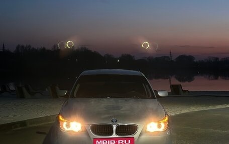 BMW 5 серия, 2003 год, 690 000 рублей, 2 фотография