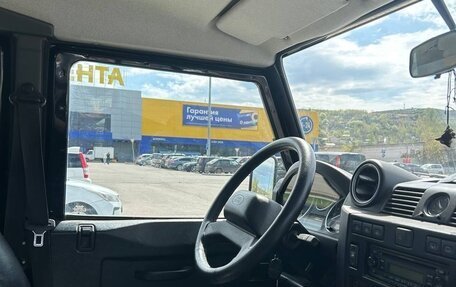 Land Rover Defender I, 2008 год, 3 000 000 рублей, 12 фотография