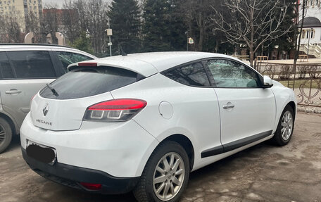 Renault Megane III, 2011 год, 700 000 рублей, 4 фотография