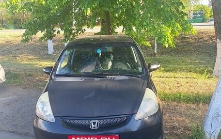 Honda Jazz I рестайлинг, 2006 год, 600 000 рублей, 4 фотография