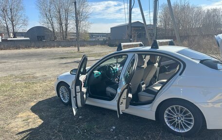 BMW 3 серия, 2006 год, 1 020 000 рублей, 3 фотография