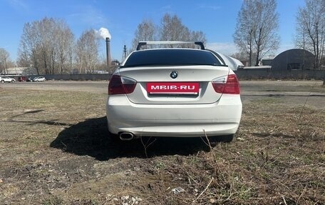 BMW 3 серия, 2006 год, 1 020 000 рублей, 7 фотография