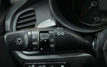 KIA Rio IV, 2018 год, 1 289 000 рублей, 13 фотография
