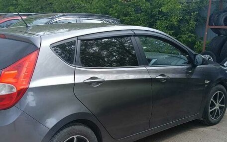 Hyundai Solaris II рестайлинг, 2014 год, 1 050 000 рублей, 2 фотография