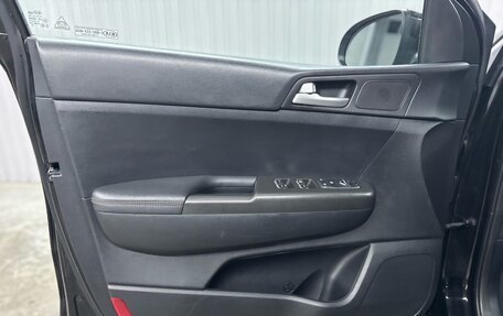 KIA Sportage IV рестайлинг, 2021 год, 2 097 000 рублей, 24 фотография