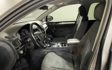 Volkswagen Touareg III, 2012 год, 1 690 000 рублей, 13 фотография
