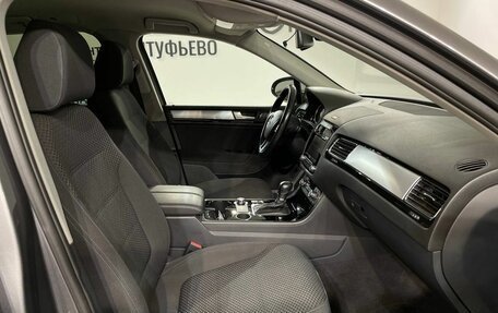 Volkswagen Touareg III, 2012 год, 1 690 000 рублей, 14 фотография