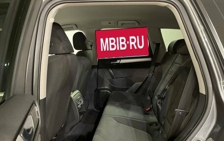 Volkswagen Touareg III, 2012 год, 1 690 000 рублей, 15 фотография