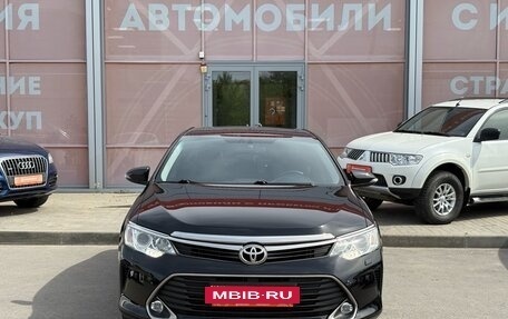 Toyota Camry, 2015 год, 1 899 000 рублей, 2 фотография