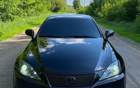 Lexus IS II рестайлинг 2, 2008 год, 1 950 000 рублей, 1 фотография